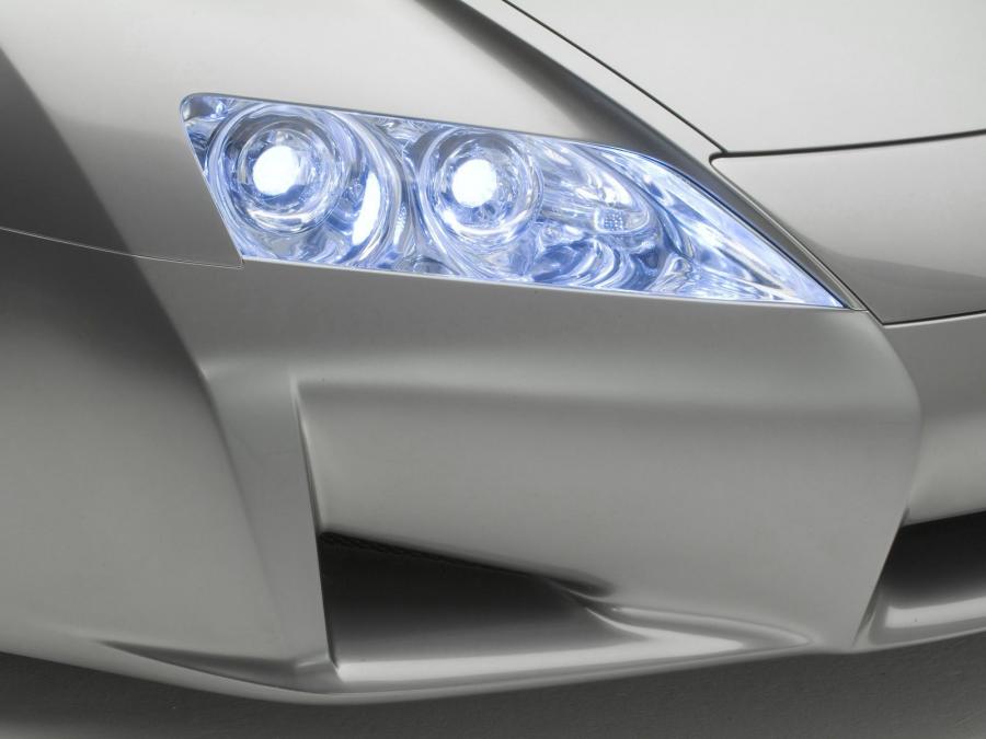  Lexus LF-A Concept 2005 года  (фото 14 из 36)